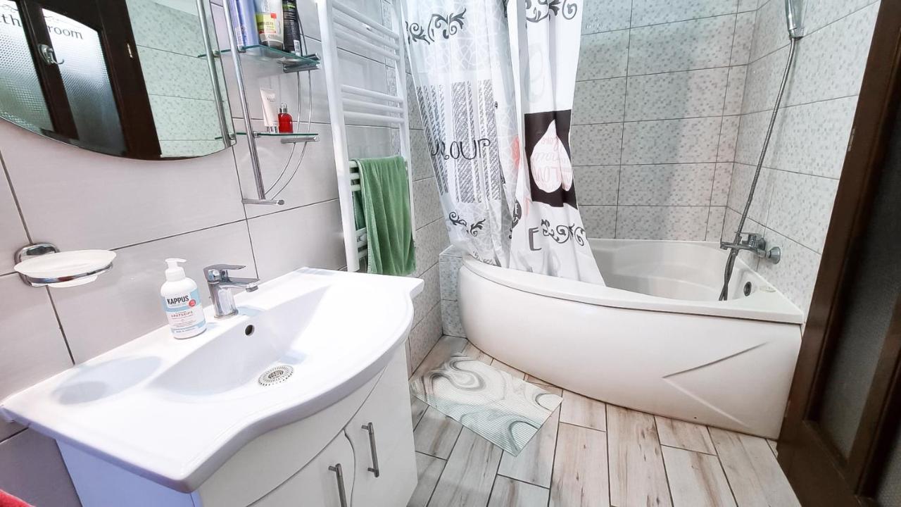 Simi Central Apartment أرادايا المظهر الخارجي الصورة